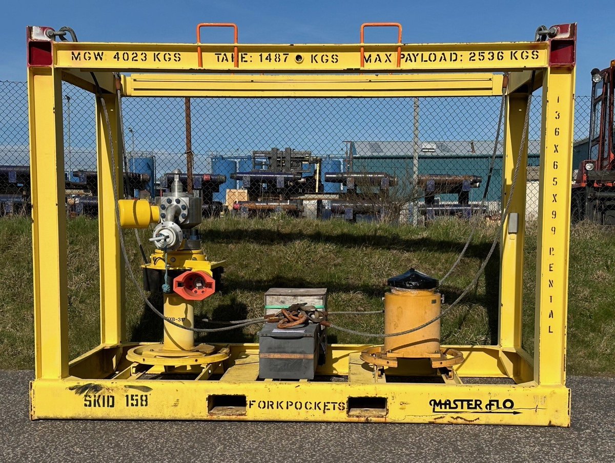 masterflovalve's tweet photo. 🌊 Supporting our UK customers! This rental well intervention skid is ready to be shipped to Norway to assist with a well stimulation programme. One of the many ways we assist our great customers beyond simply supplying valves.

#subsea #northsea #valves #energy #oilandgas https://t.co/dhfVbCKKXX
