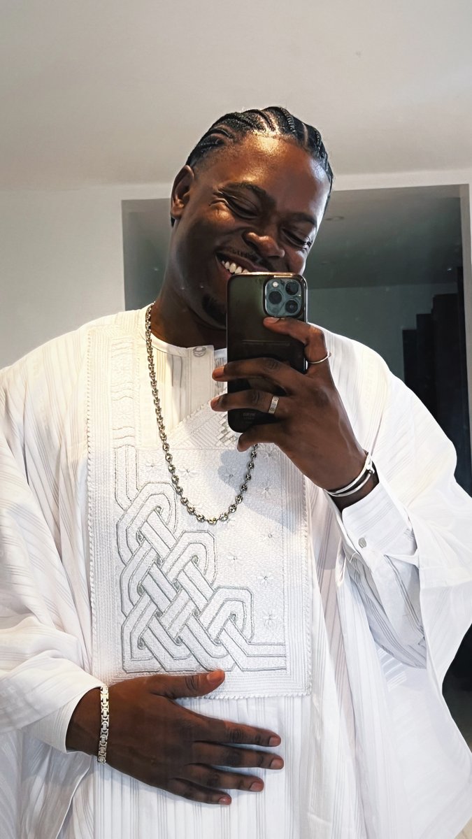 Lateef 🙃 tweet media