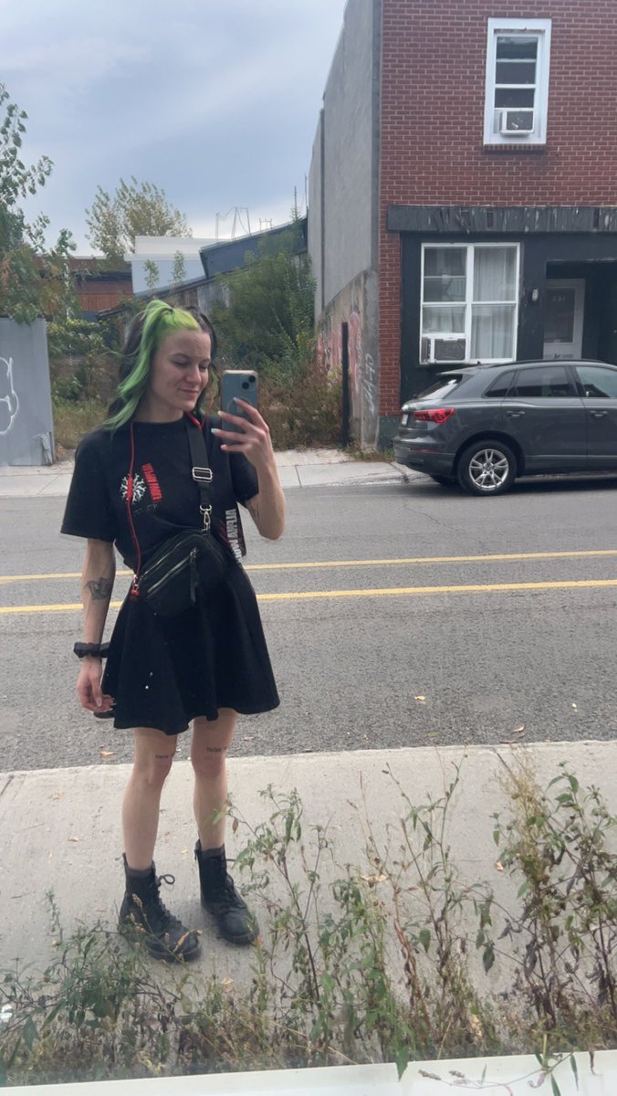 metalcore shawty🌙🗡️🇨🇦 tweet media