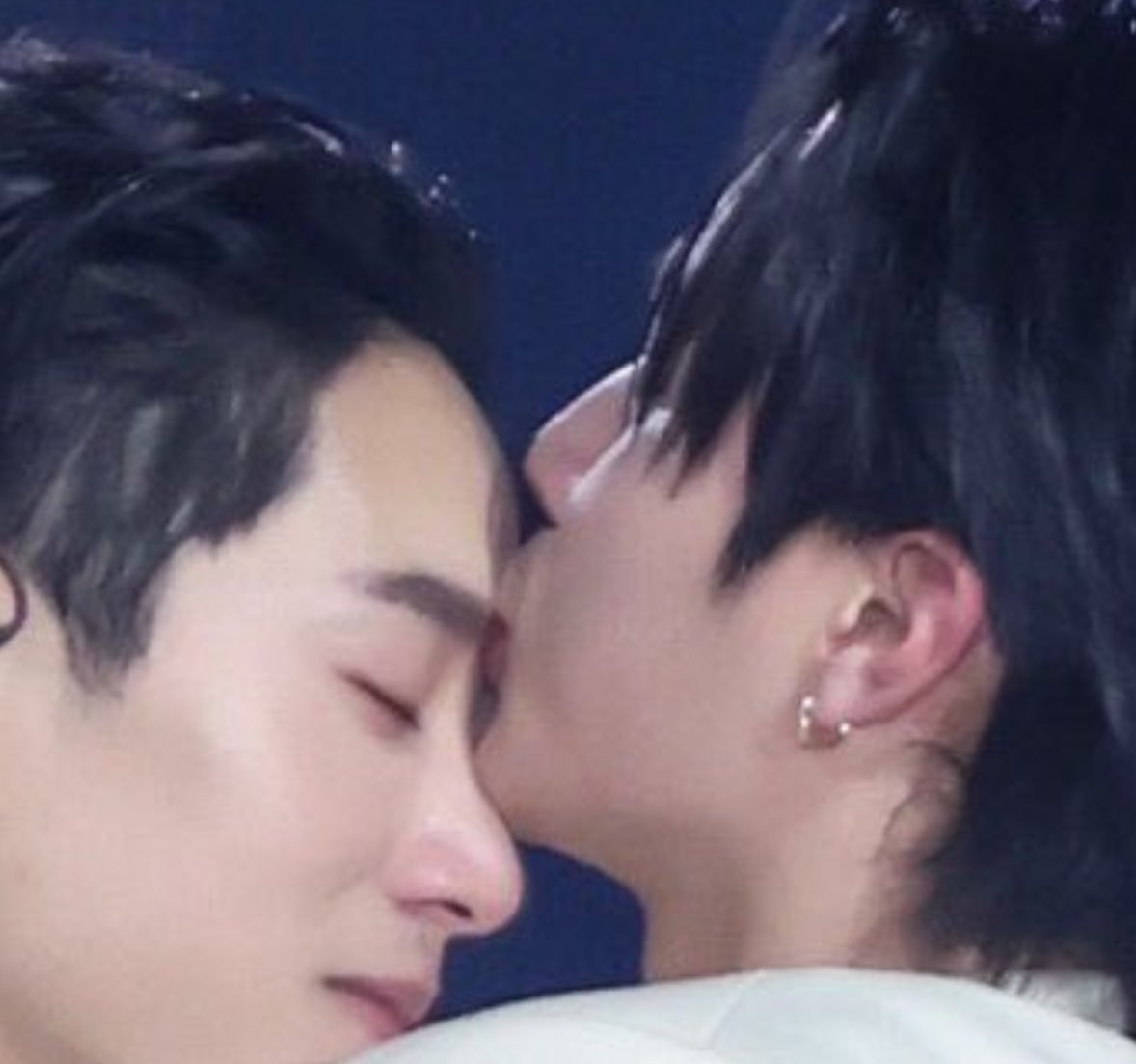 j ⋆｡°✩🐈‍⬛ tweet media