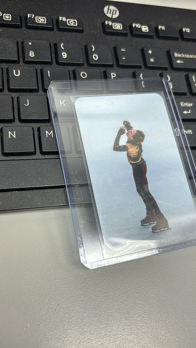 Hannah loves Ilia⛸️😝 tweet media