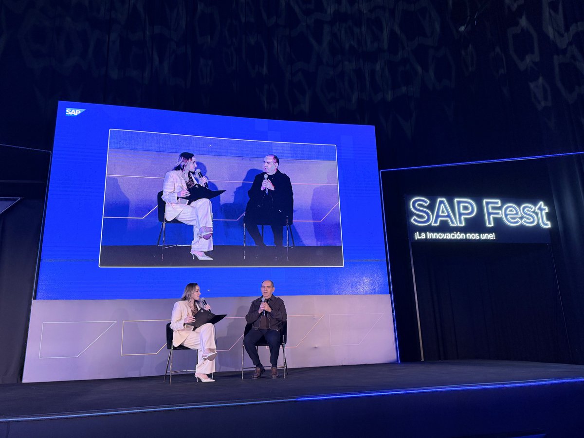 SofttekMX tweet media