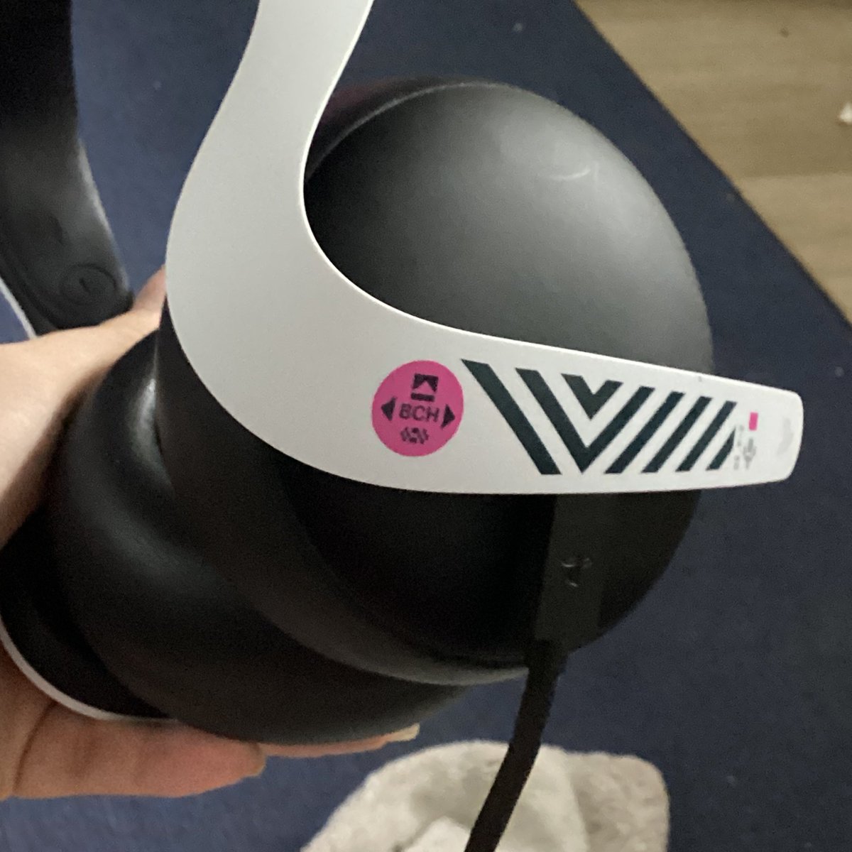 bug 👾 tweet media