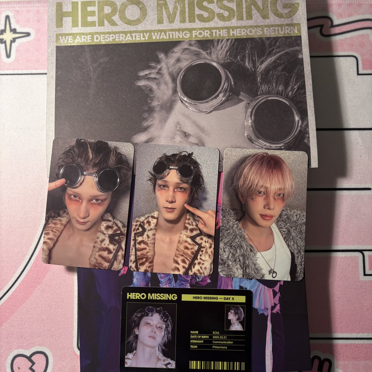 joyaaa is unique • met p1h x4 tweet media