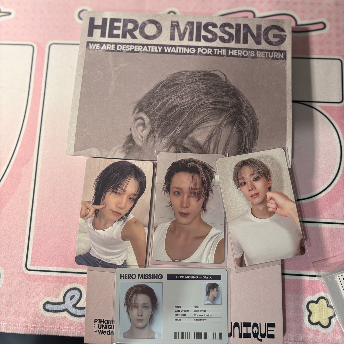 joyaaa is unique • met p1h x4 tweet media