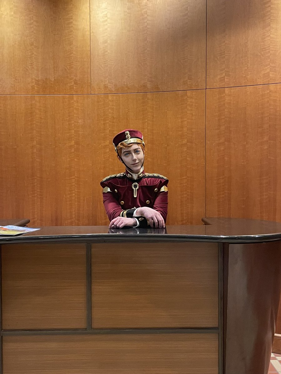 A Strange Crow tweet media