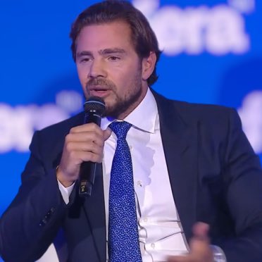 ancapchequei's tweet photo. 🚨URGENTE: Esperando pelo pior, Vorcaro guardou todos os registros de conversas com poderosos na República. https://t.co/BBs7Mmvmpr