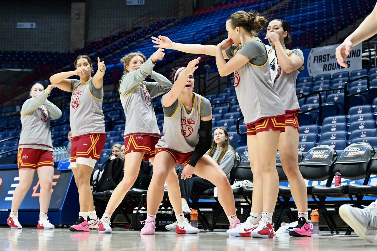 Cyclone Basketball tweet media