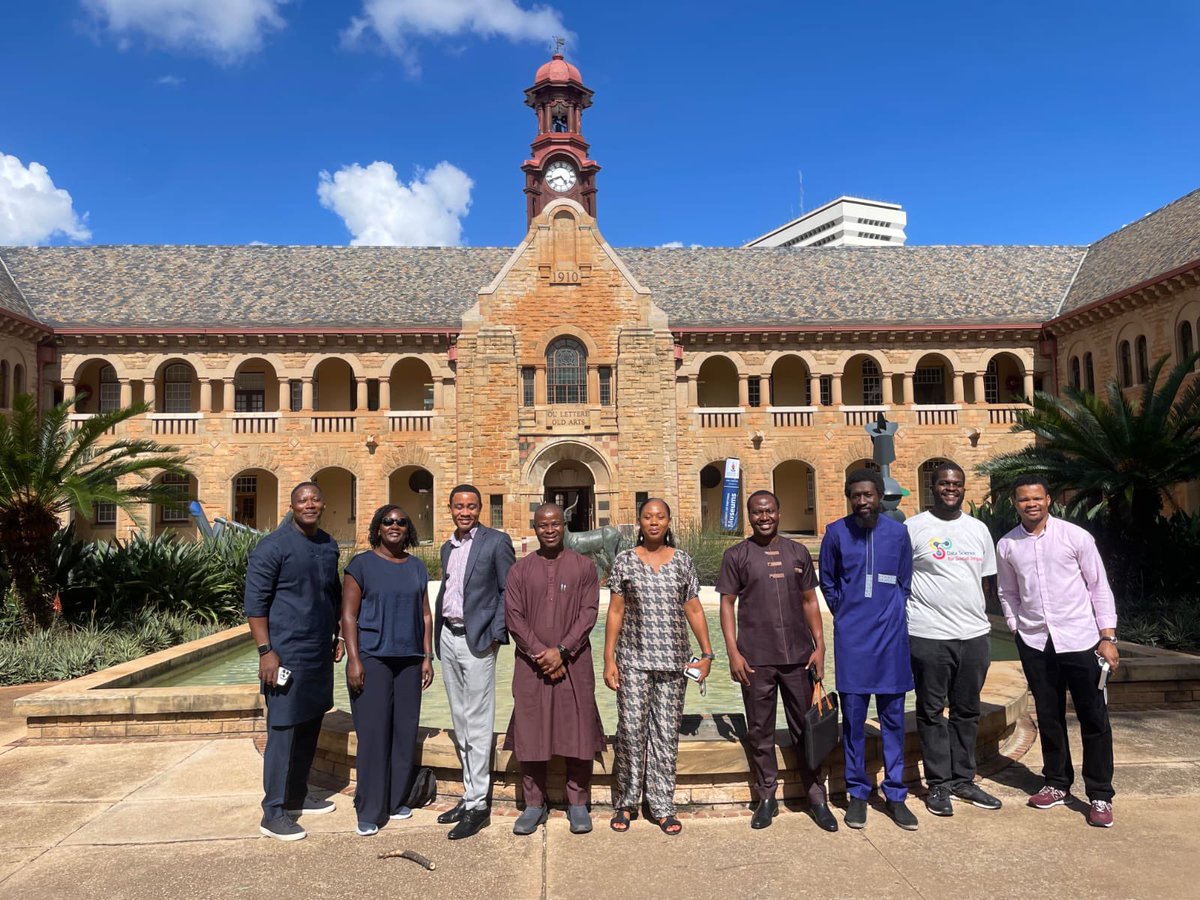 Galaxy Backbone tweet media