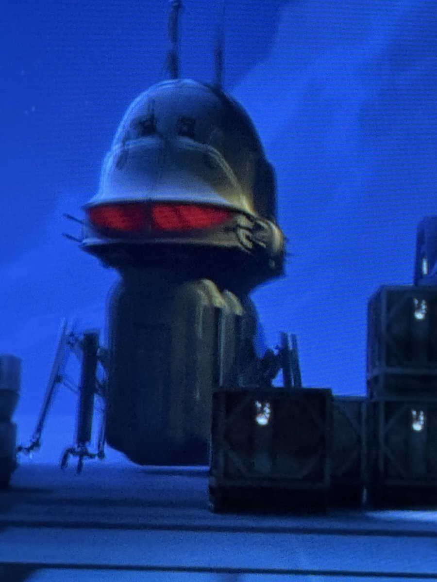 thea, maul's apprentice 👹 tweet media