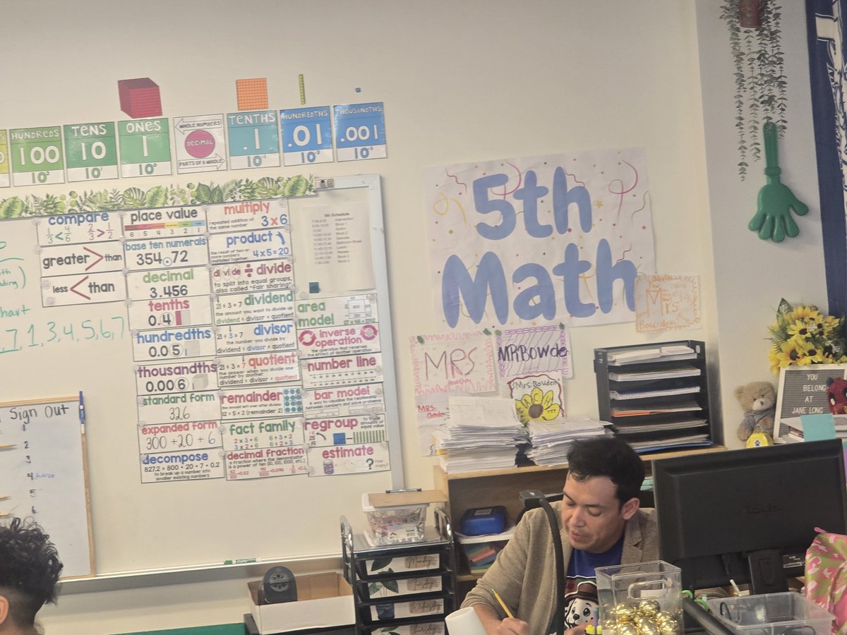 tricia_teran's tweet photo. Shoutout to Mr. Covarrubias, fun fact—he started as a Multi-Classroom Leader, and even as a principal, he still brings top-notch instruction to students at Long! https://t.co/5VXUkZzGty