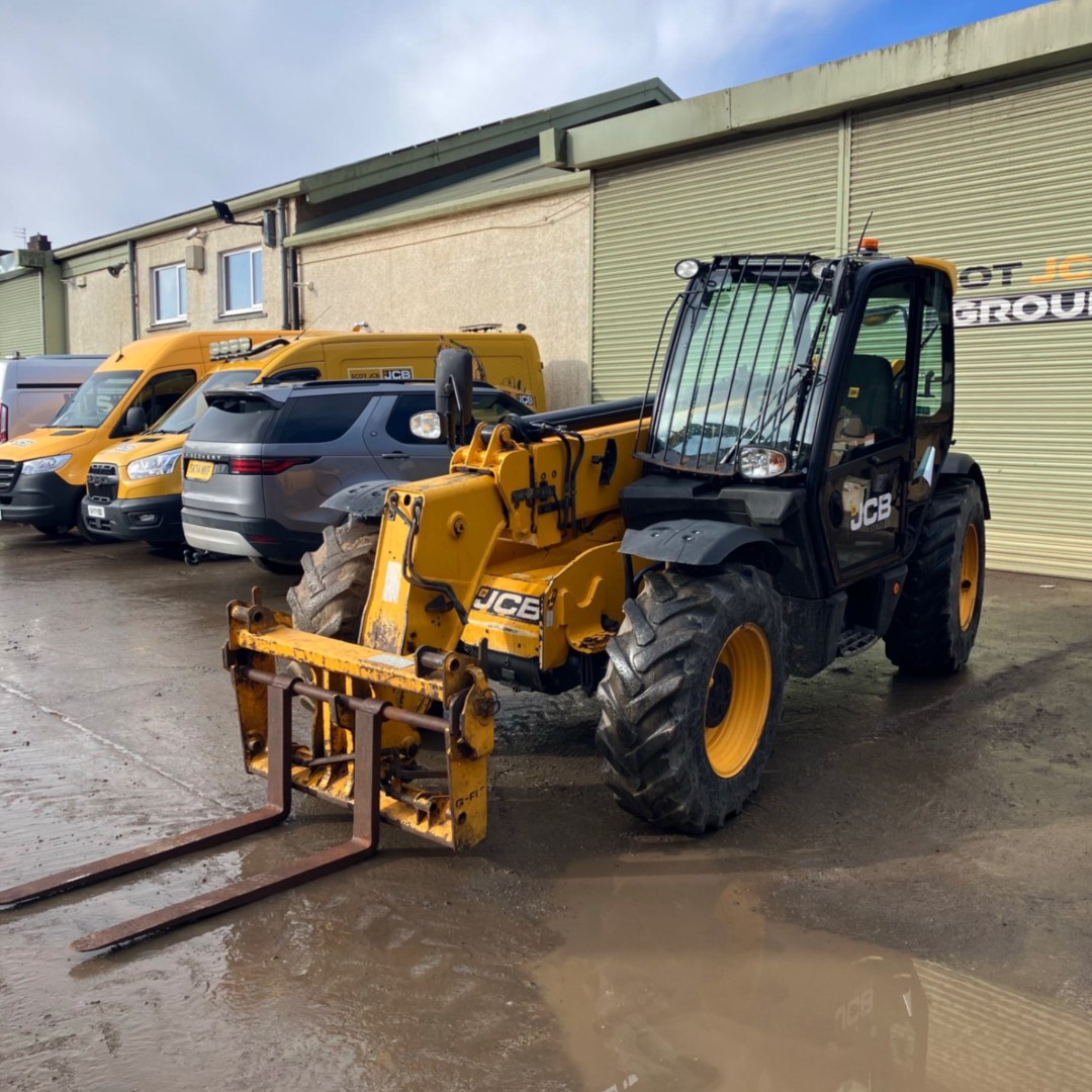 Scot JCB tweet media