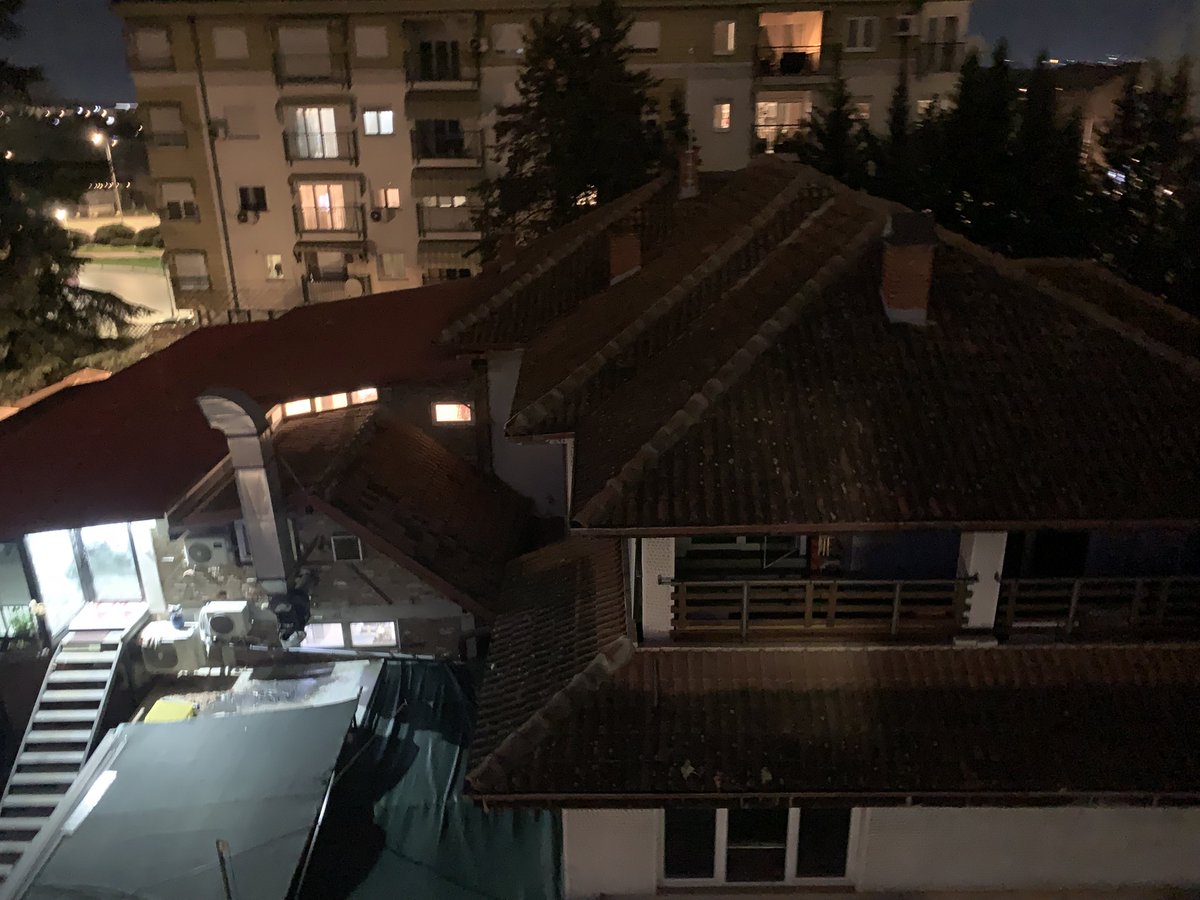 П И П О tweet media