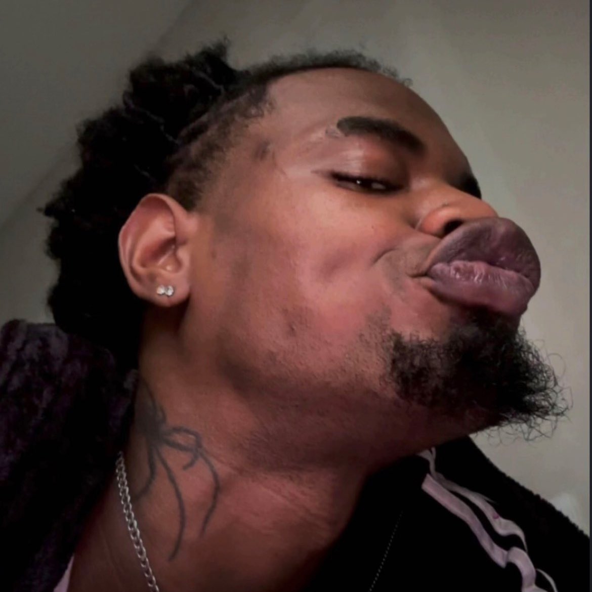 𝒮𝒶𝒾𝓃𝓉.𖤐 tweet media