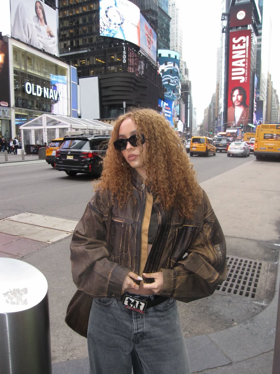 GIRLSET SOURCE tweet media