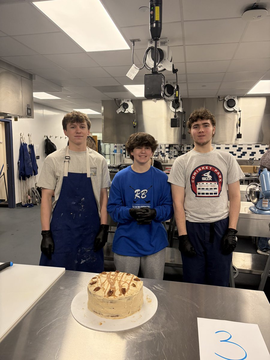 Riverside Brookfield High School tweet media