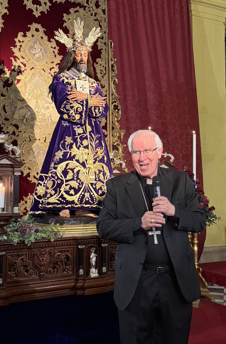 Arco del Postigo tweet media