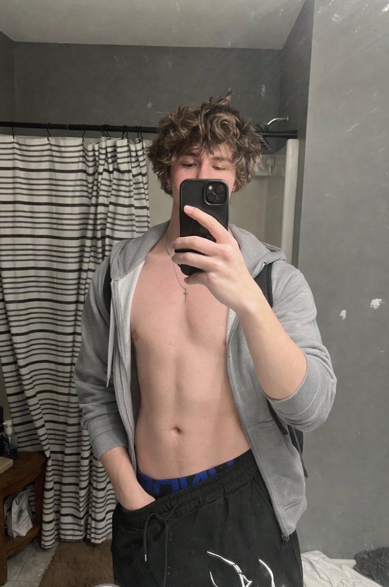 Miles Twink tweet media