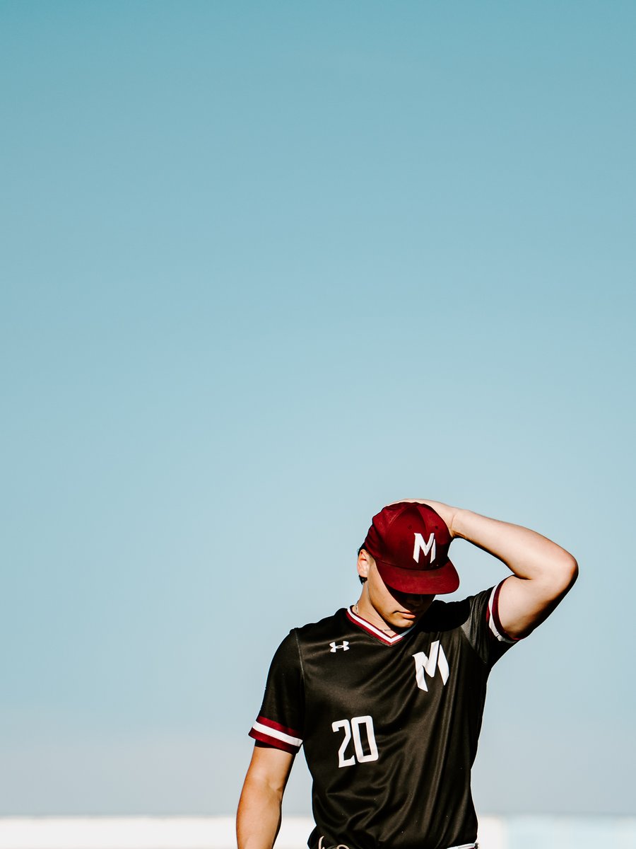 MASH__BASEBALL's tweet photo. Blue sky weekend vibes ☀️🕶️ https://t.co/o2dXV1t4i7