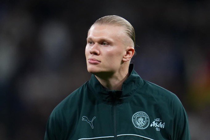 (Fan) KM10° tweet media