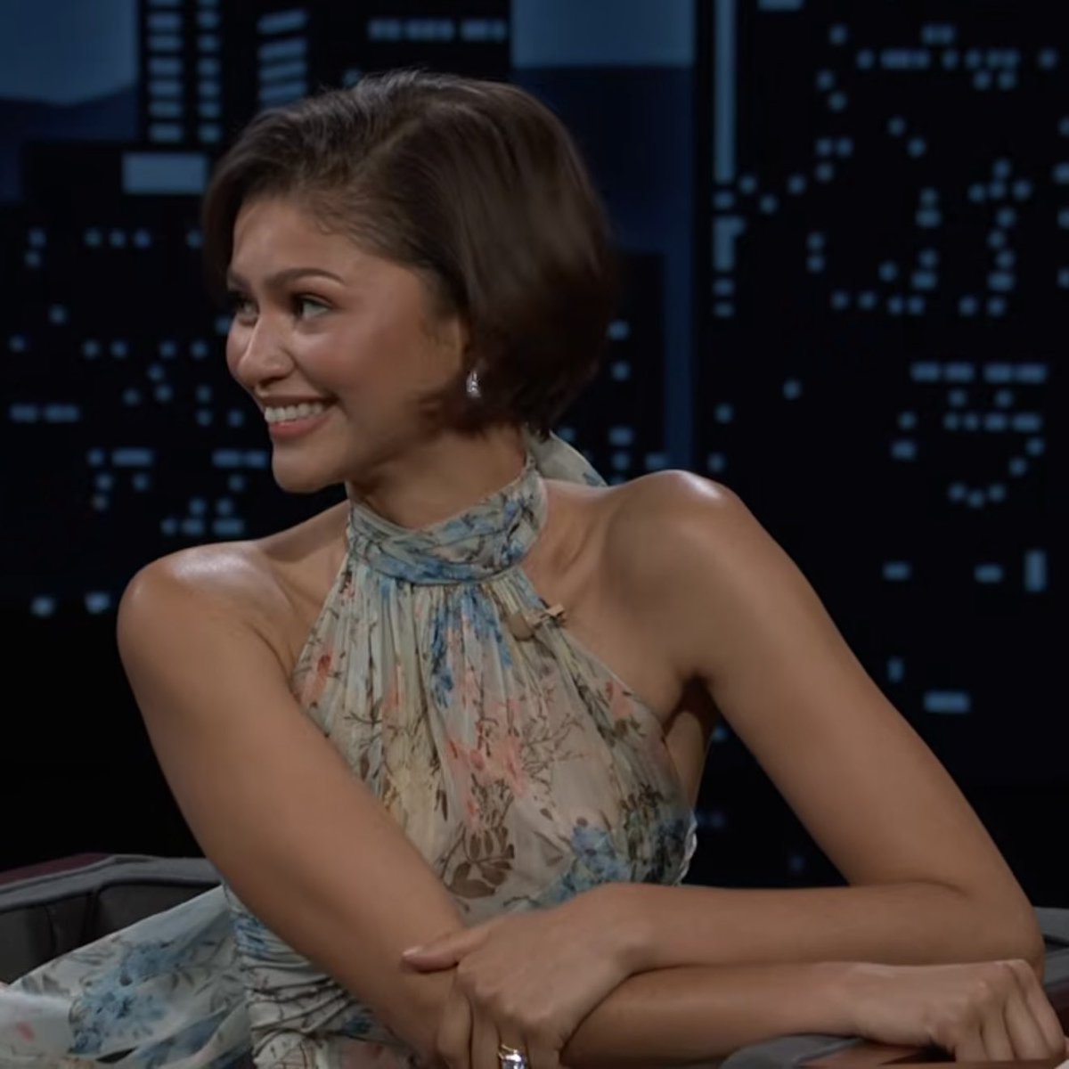 francesca ✶࿐ tweet media