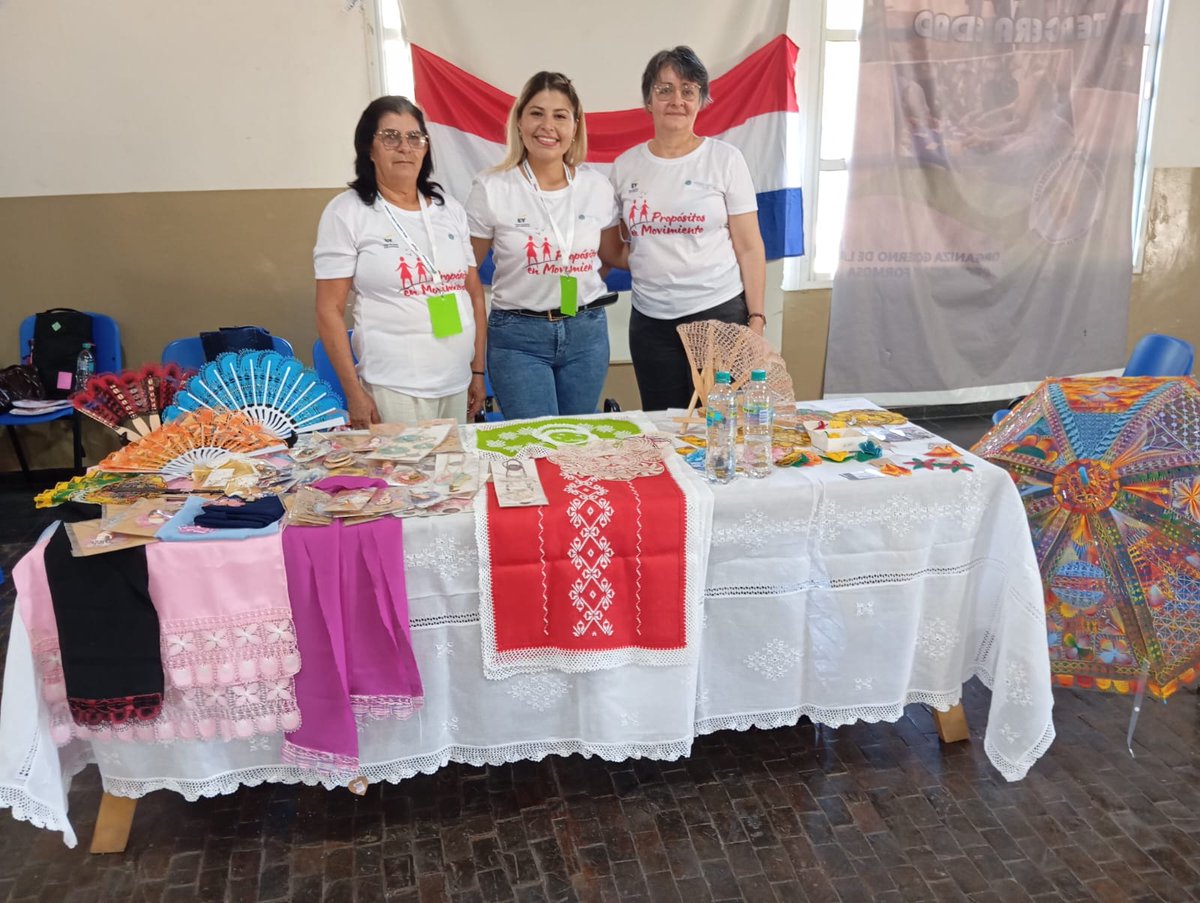 EY_Argentina's tweet photo. Nos sumamos a la Caminata de Mentoreo de Voces Vitales Cono Sur, una iniciativa que promueve el liderazgo de las mujeres como motor para el desarrollo.

Seguimos construyendo espacios que potencian el crecimiento y fortalecen nuestros lazos.

Professional Women’s Network https://t.co/PrW0tCuwcX