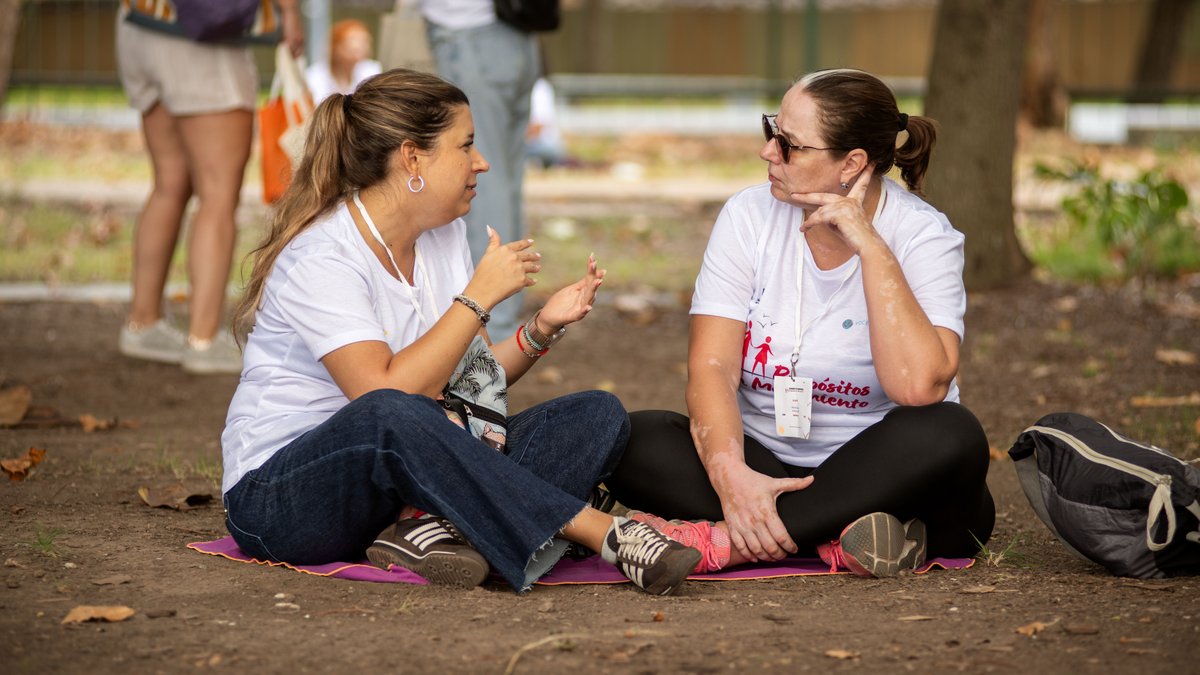 EY_Argentina's tweet photo. Nos sumamos a la Caminata de Mentoreo de Voces Vitales Cono Sur, una iniciativa que promueve el liderazgo de las mujeres como motor para el desarrollo.

Seguimos construyendo espacios que potencian el crecimiento y fortalecen nuestros lazos.

Professional Women’s Network https://t.co/PrW0tCuwcX