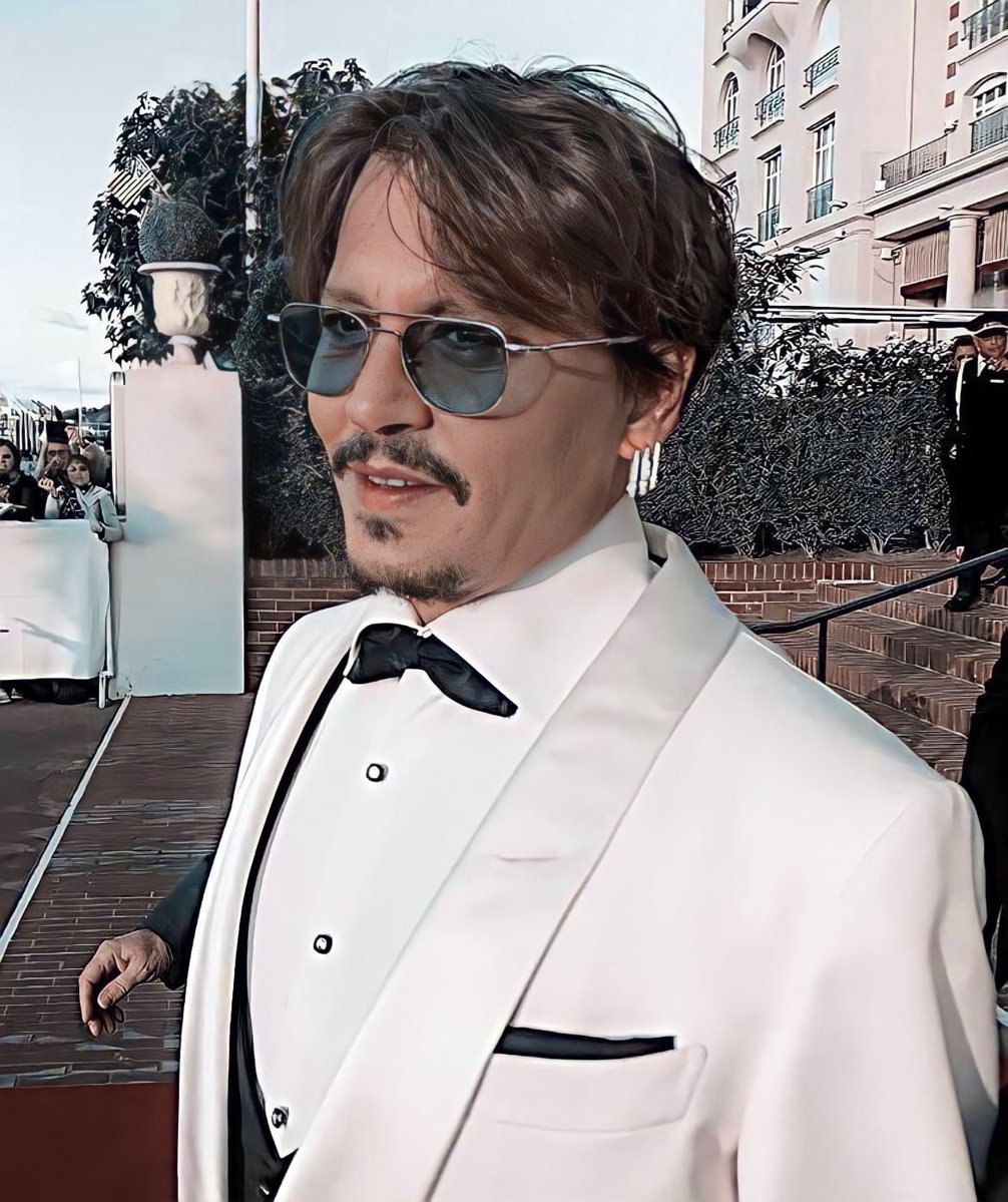 ReemDepp - Johnny Depp is A Legend 🦇 tweet media
