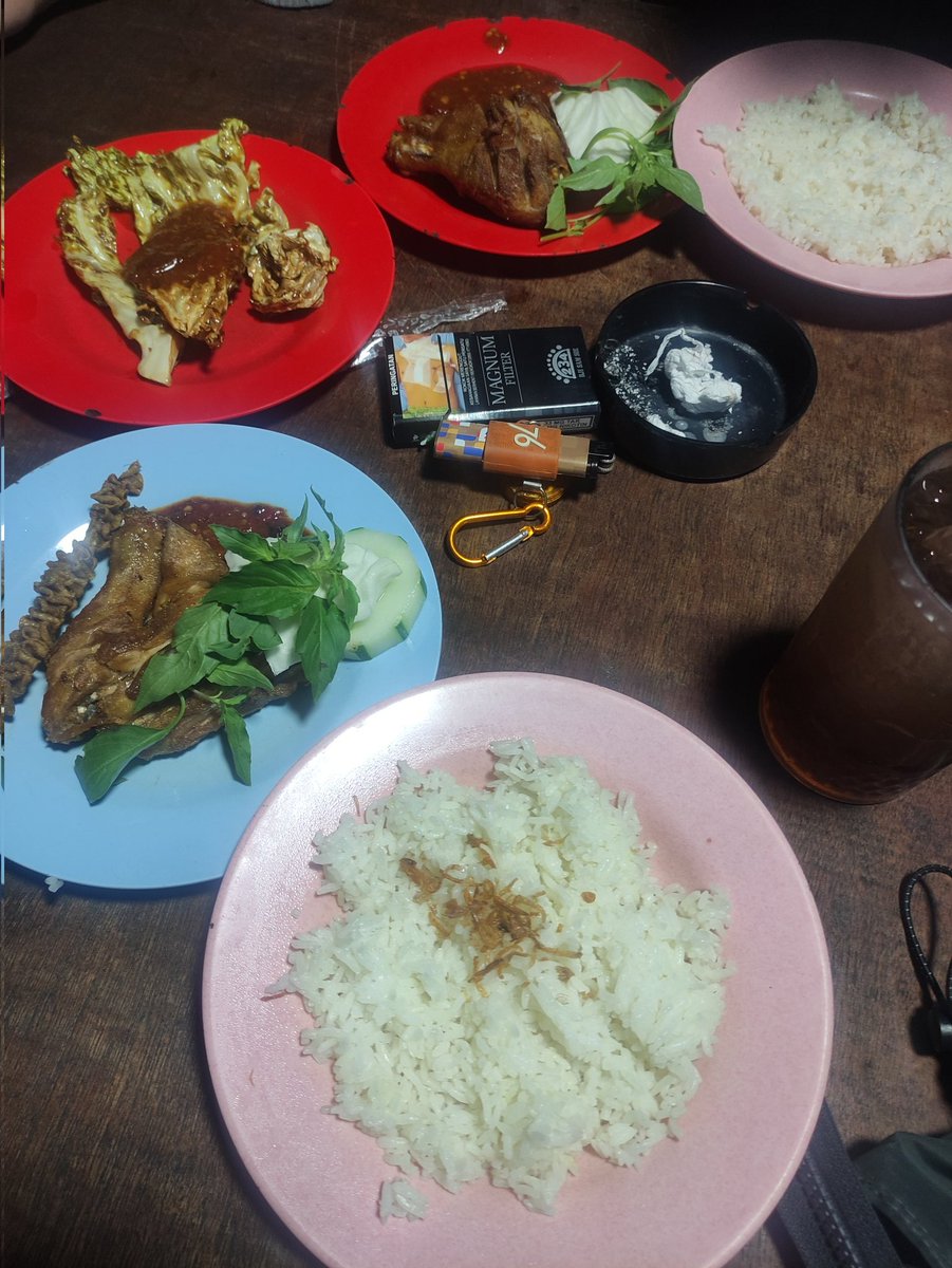 kucireng tweet media