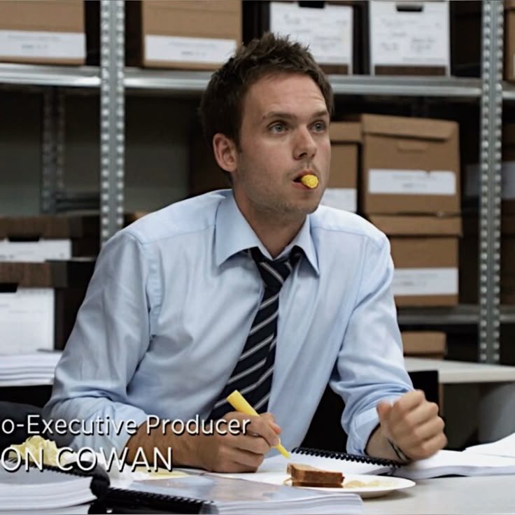 Nam3r's tweet photo. estrogen could save her

#suitsposting #suits https://t.co/6FEDqszHkY