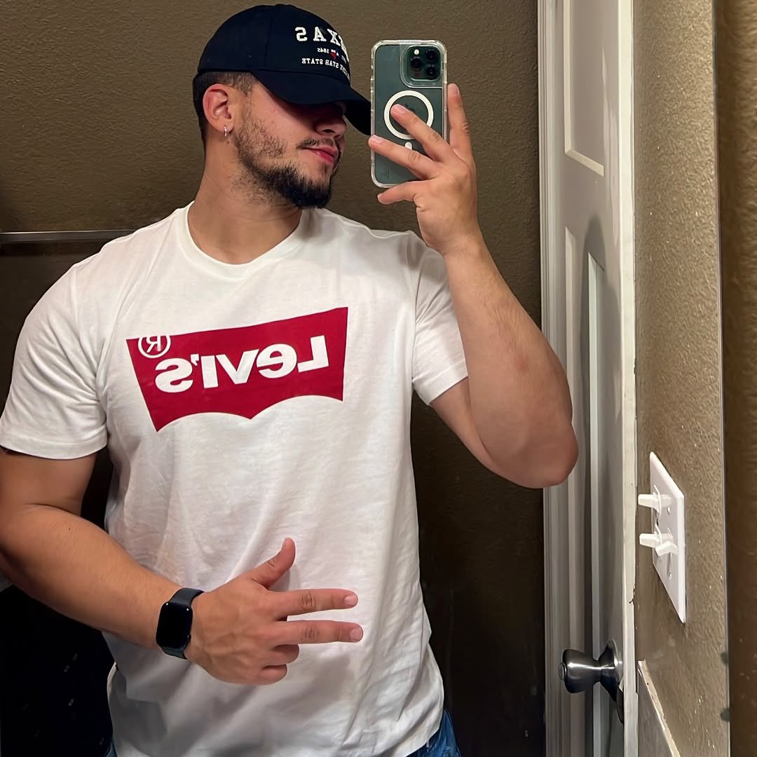 Josh🪡🍄 tweet media