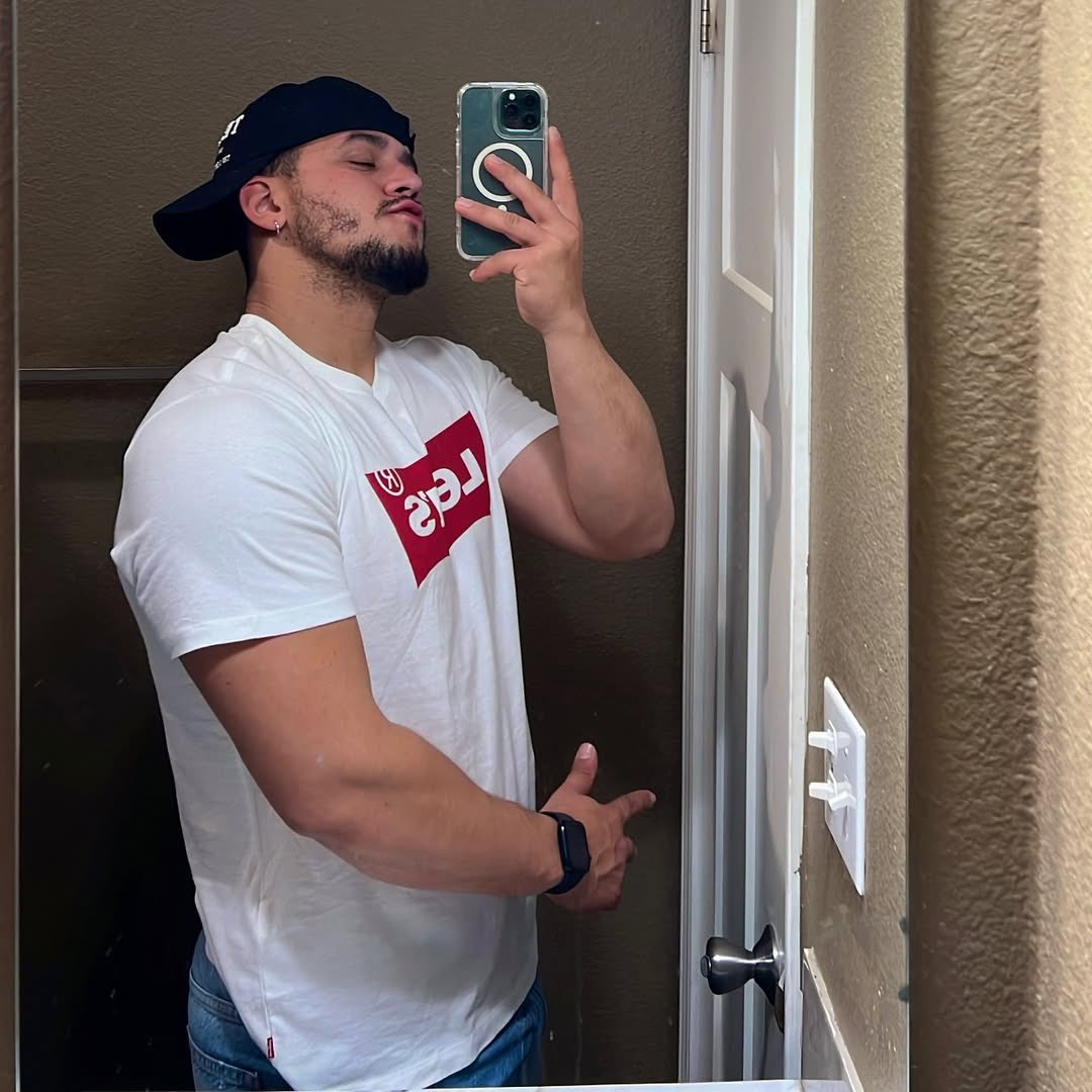 Josh🪡🍄 tweet media