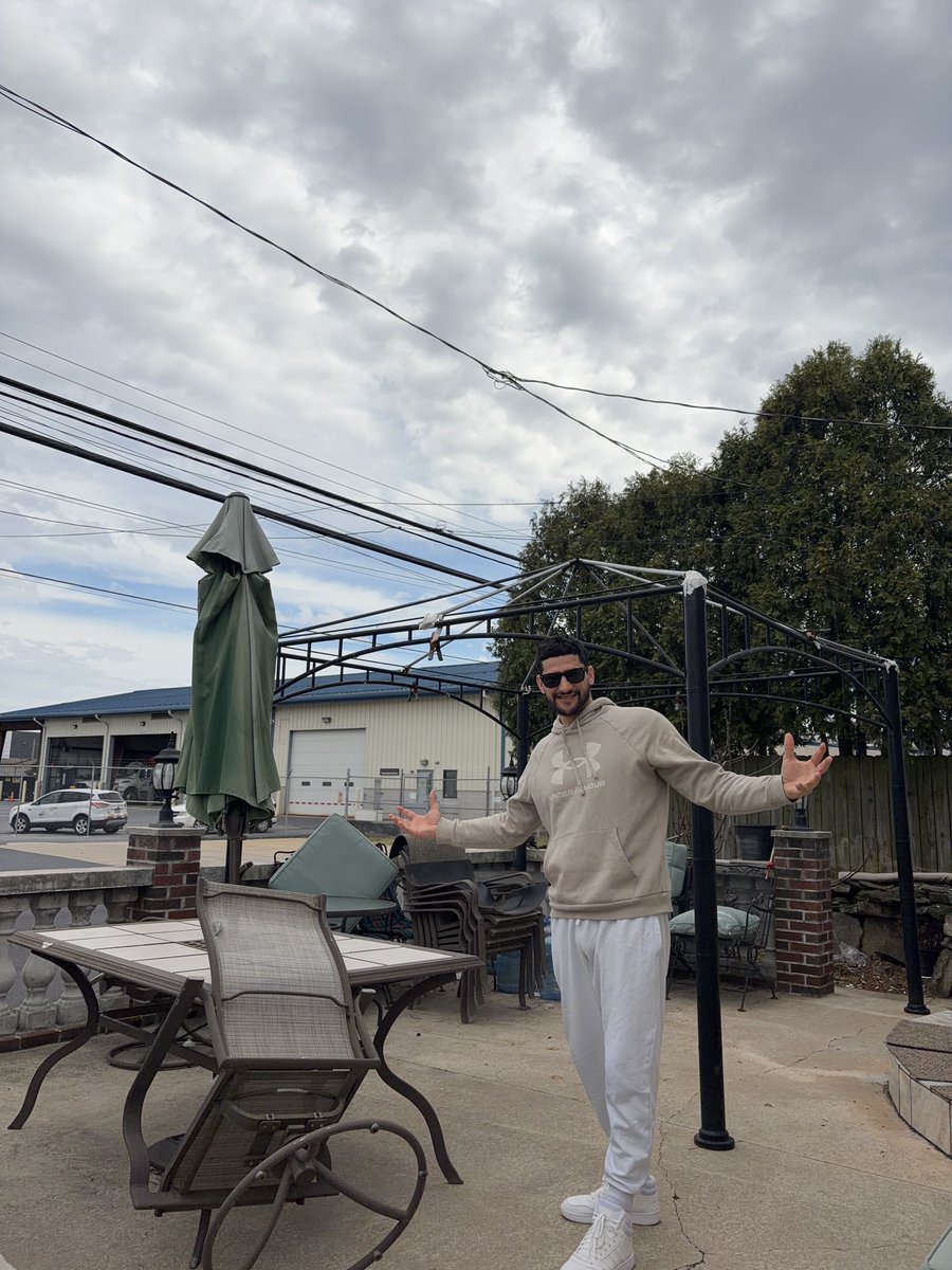 MR_Spring10's tweet photo. You know what time it is it’s that time of year again SPRING has Sprung happy first day of Spring from your boy Mr. Spring ….. #firstdayofspring #happyfirstdayofspring https://t.co/ri858kIIpe