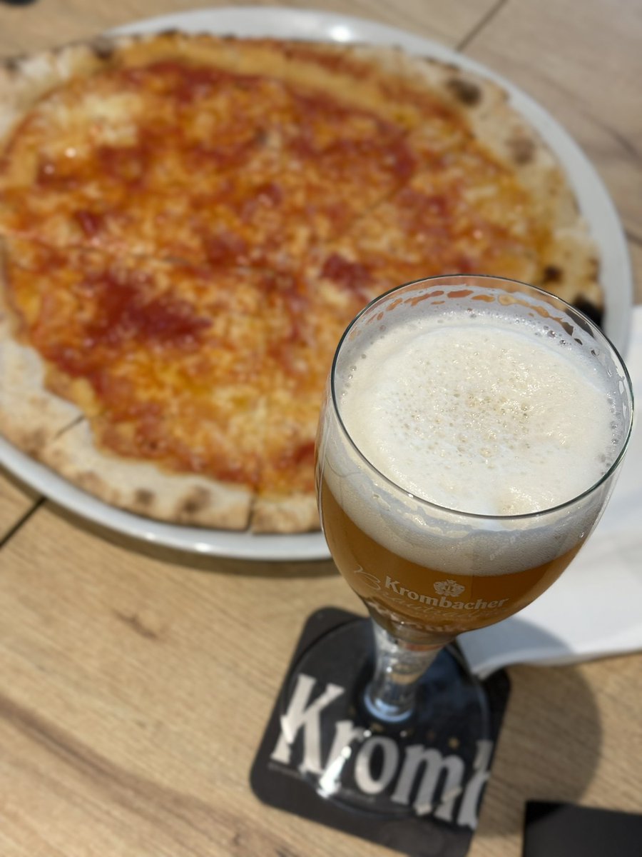 mccontentlab's tweet photo. Abbiamo partecipato ad una masterclass organizzata da pddistribuzione dedicata al mondo krombacher_it, un momento di formazione e confronto pensato per locali, marketing e responsabili comunicazione della provincia di Treviso.

#mccontentlab https://t.co/PoV7HpicOa