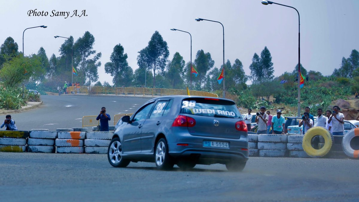 Aron Melake tweet media