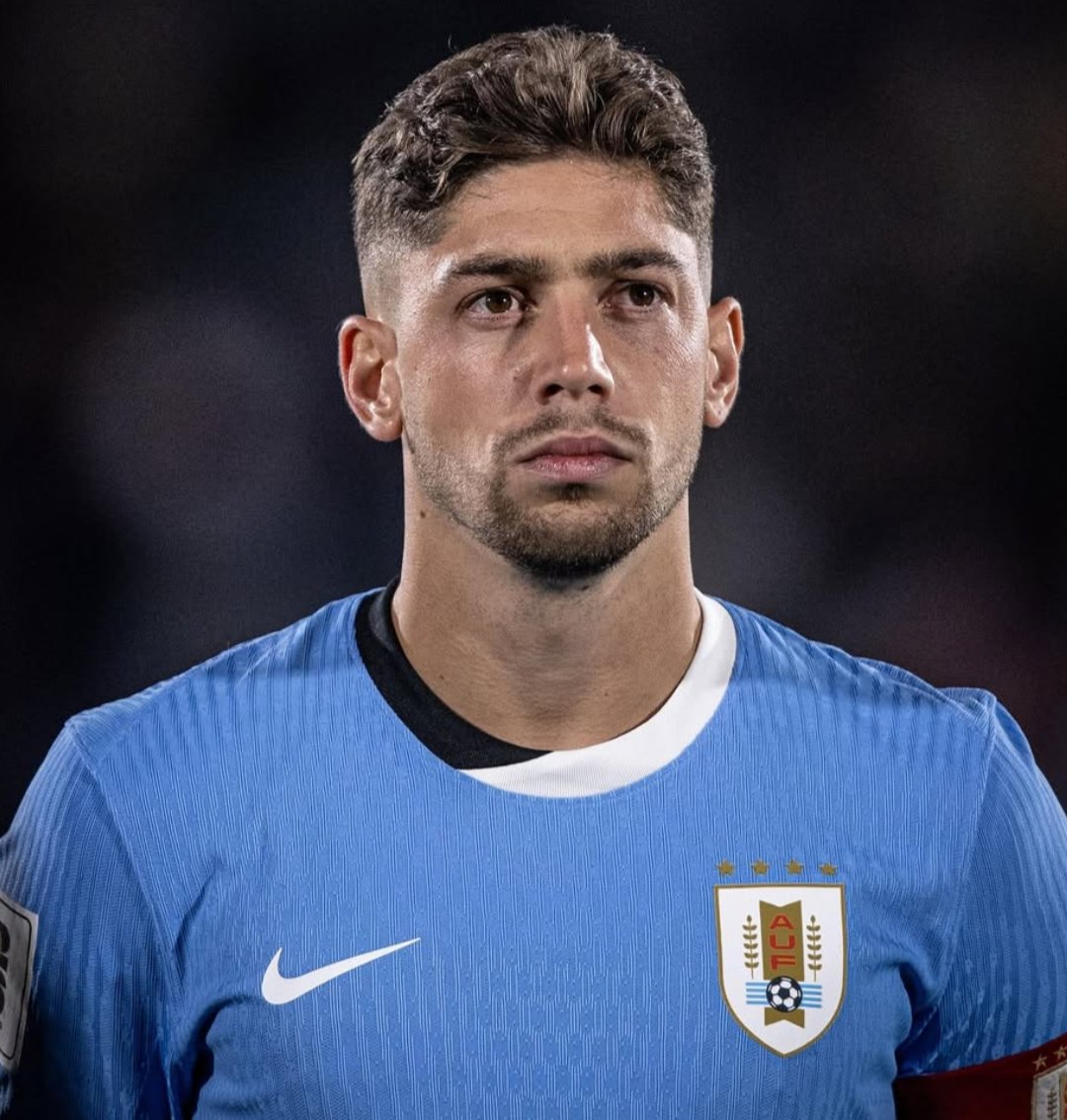 ClubDeLasMMA's tweet image. Fede Valverde in da house 🇺🇾

El uruguayo llegó justo para alentar a su compatriota 

#PFLMadrid