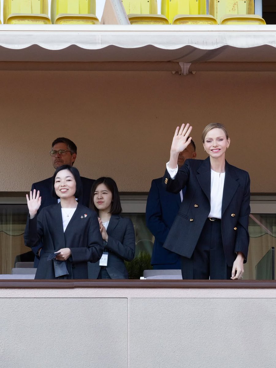 Imperial Material ♚ tweet media