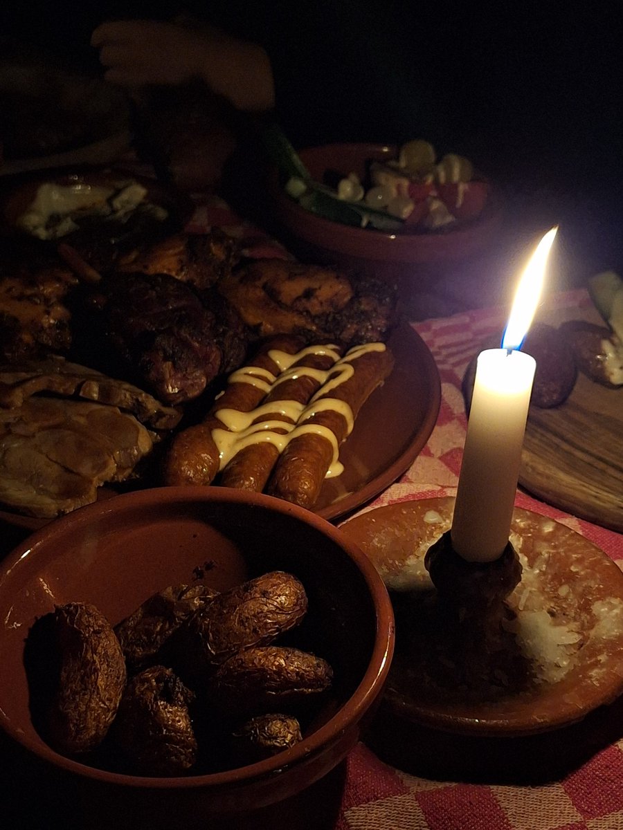 Plushmaker || Iris tweet media