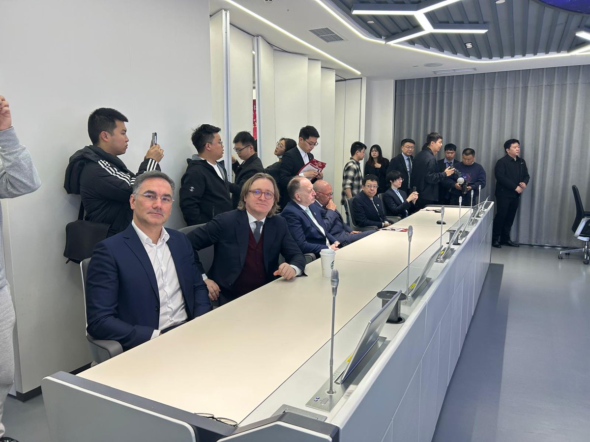 Radek Pyffel tweet media