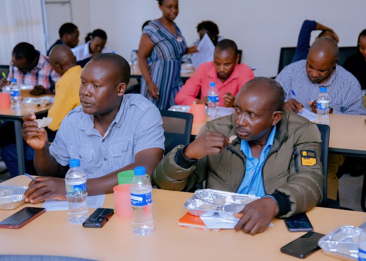 Rwanda Biotech Capacity Building tweet media