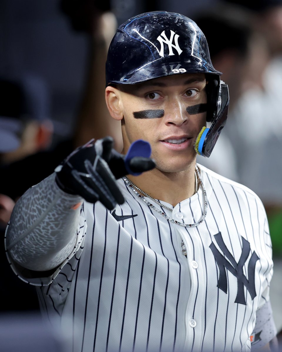 Fireside Yankees tweet media