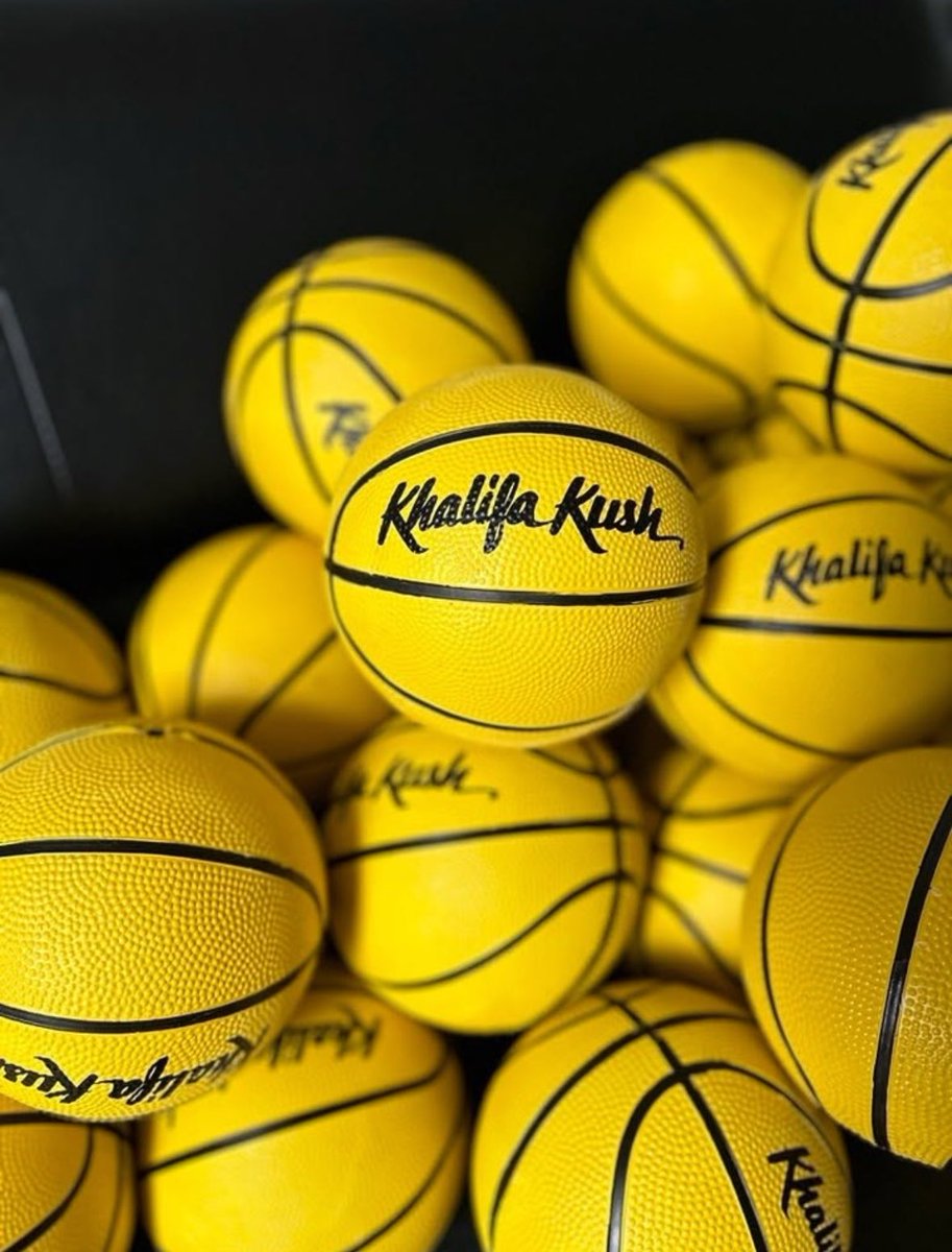 Khalifa Kush tweet media