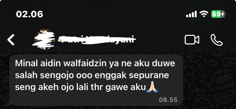 D1000_____ tweet media