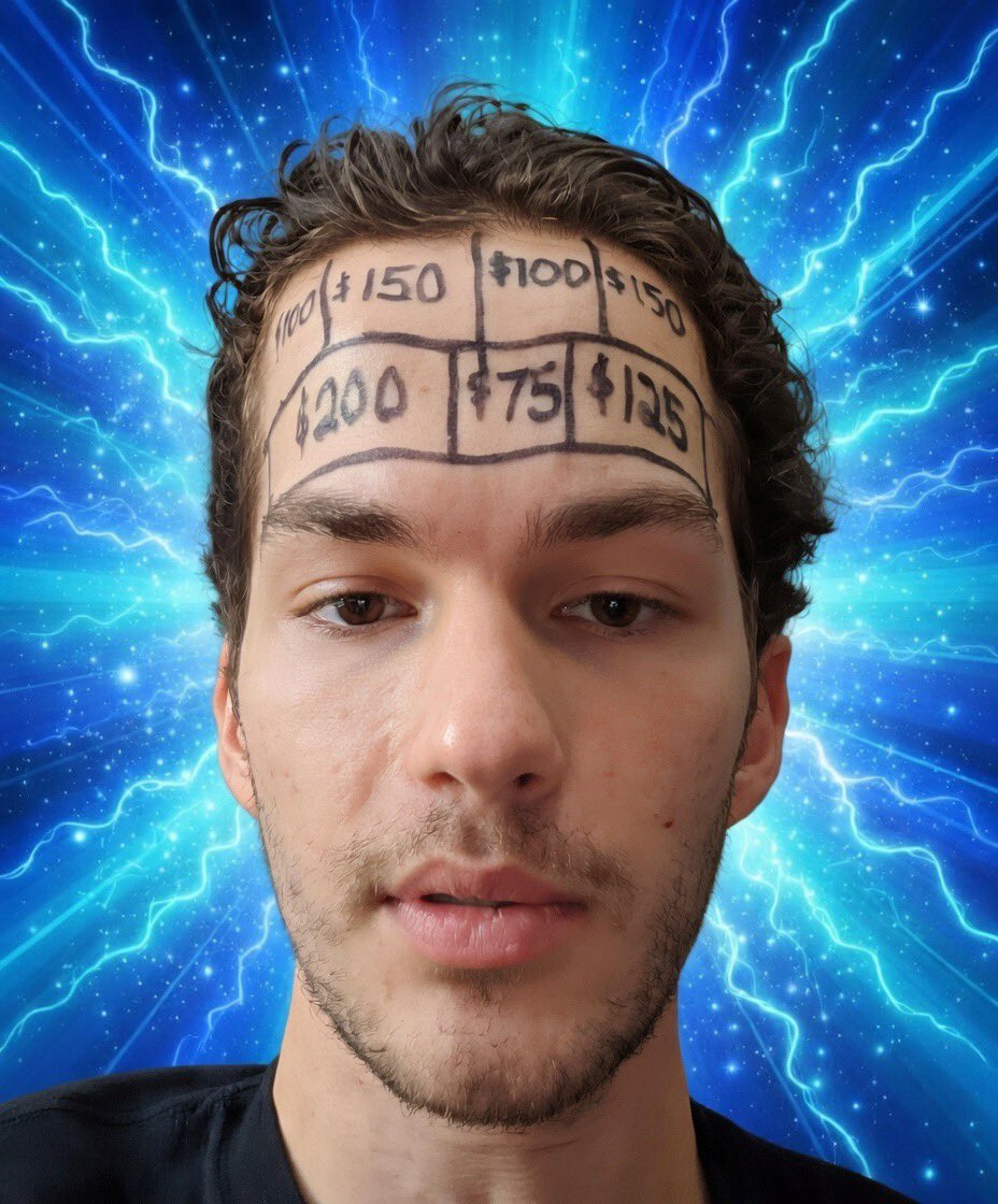 Chels 🦋 tweet media