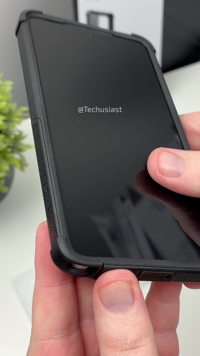 Roland Udvarlaki tweet media