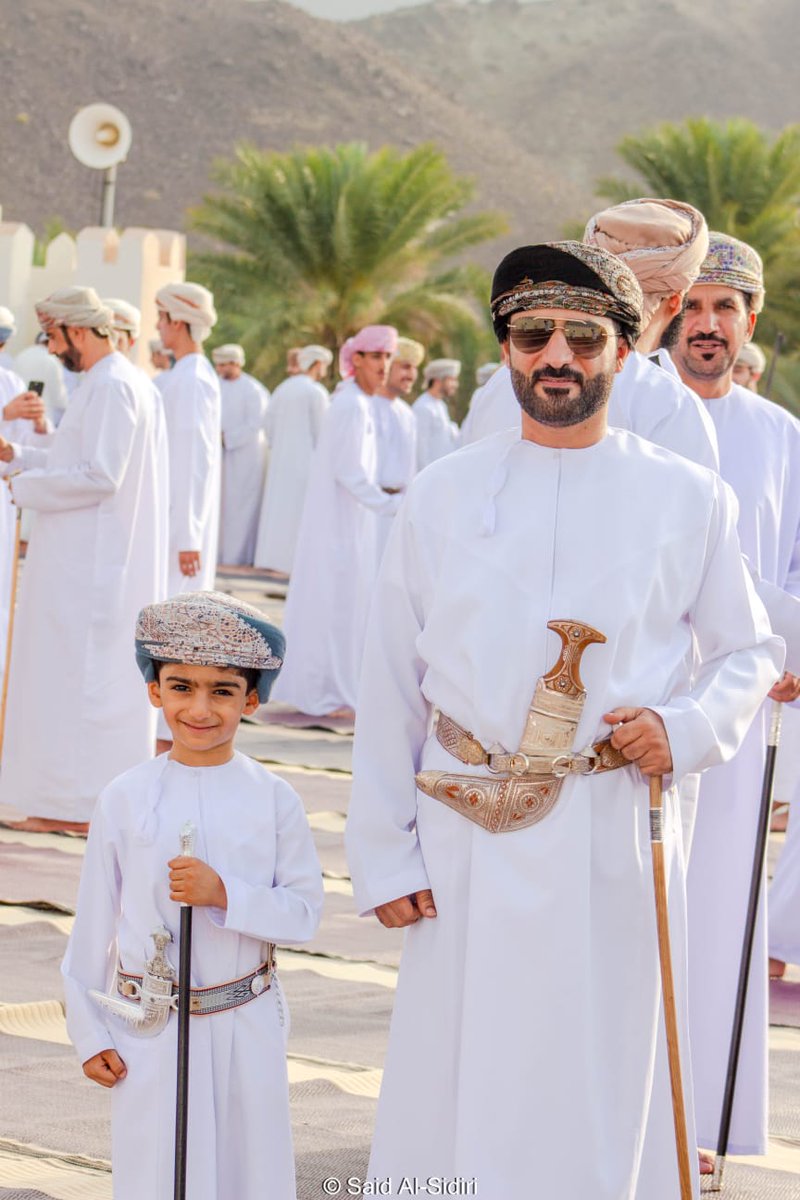 mohd119899's tweet photo. ❤︎ 
                           عِيدِڪم مُبارڪ …
                  وڪل عـامـ وأنتـم بخيـر …

تصوير المبدع @saidalsudiri
#عيد_الفطر_١٤٤٧ه
#كل_عام_وانتم_بخير
#لقطة_عمانية_في_العيد
#كشخه_العيد https://t.co/L9MuiMJZml