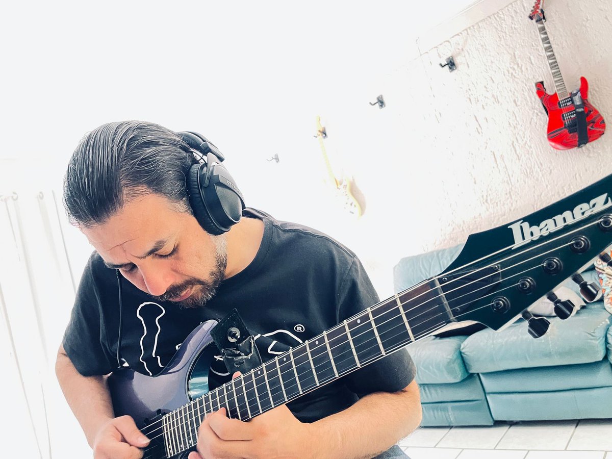 Lykosmonst's tweet photo. Y seguimos grabando https://t.co/nVQkWHlLYL