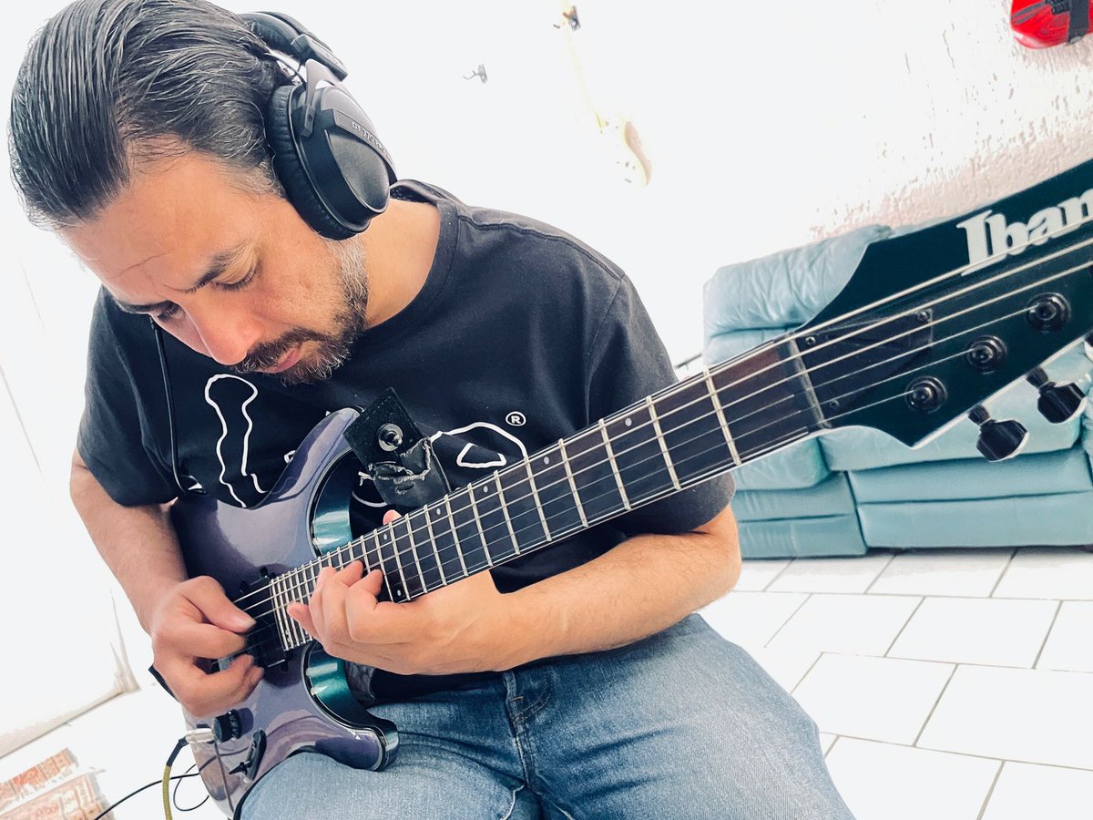 Lykosmonst's tweet photo. Y seguimos grabando https://t.co/nVQkWHlLYL