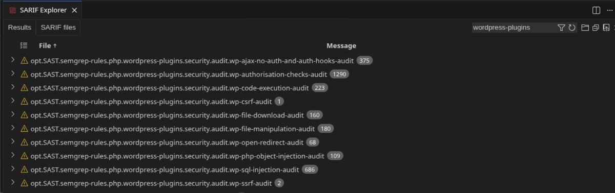 eleven red pandas tweet media