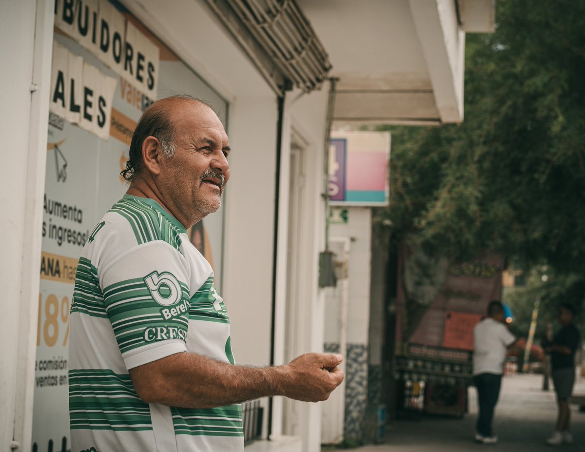 ClubSantos's tweet photo. Entre calles, nuestros colores. 🇳🇬 https://t.co/64BPUG4OIY